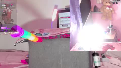 Snapshot of touk_kira chatting on December 2, 2025, 3:45 am touk_kira online show from December 2, 2025, 3:45 am