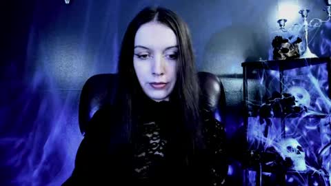 toxicdomme online show from April 14, 2026, 5:41 pm