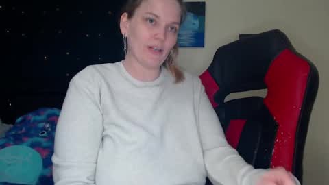 Lilly Miss Mistress Goddess Maam Queen Boss online show from December 6, 2024, 12:05 pm