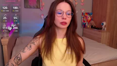 toxkiss online show from April 7, 2026, 8:48 am