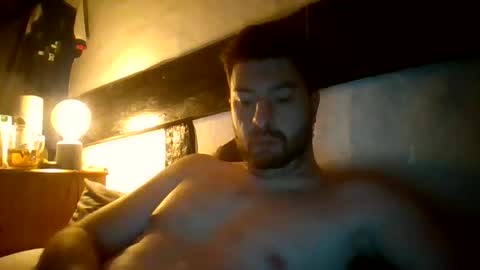 tractorboy2717300440 online show from January 15, 2025, 8:09 am