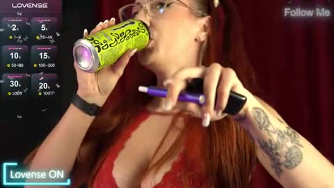 Snapshot of tracyix chatting on November 4, 2025, 7:02 pm Tracy online show from November 4, 2025, 7:02 pm