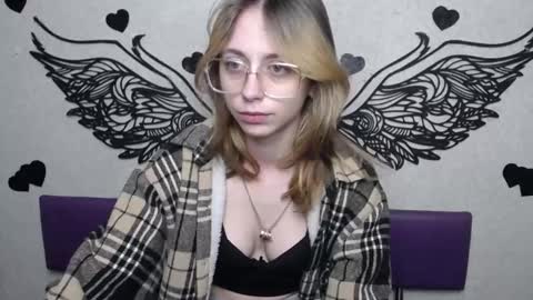 Snapshot of tracyleebb chatting on February 12, 2026, 9:37 am TracyLeeBB online show from February 12, 2026, 9:37 am