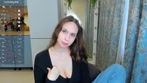 Kate online show from February 4, 2025, 5:21 am