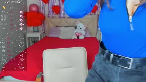 Kate online show from February 16, 2025, 8:21 am