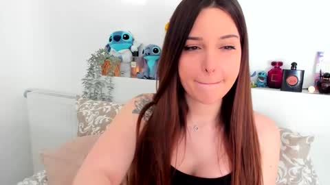 Snapshot of transalicia chatting on January 17, 2026, 3:28 pm TransAlicia online show from January 17, 2026, 3:28 pm