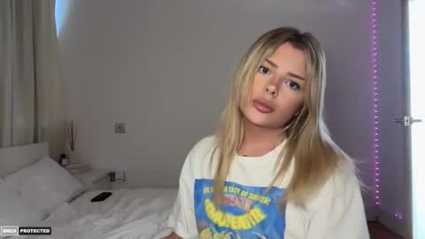 Snapshot of transaubrey chatting on March 14, 2026, 2:33 pm aubrey 3 online show from March 14, 2026, 2:33 pm