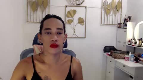 Snapshot of transeugene1990 chatting on April 1, 2026, 7:09 am transeugene1990 online show from April 1, 2026, 7:09 am