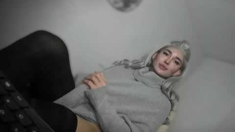 Snapshot of transnextdoor_ chatting on March 17, 2026, 3:33 am ALMIGHTY GODDESS VALENTINA online show from March 17, 2026, 3:33 am