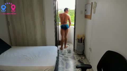 Snapshot of travis_bakerr chatting on November 23, 2025, 9:25 pm travis bakerr online show from November 23, 2025, 9:25 pm