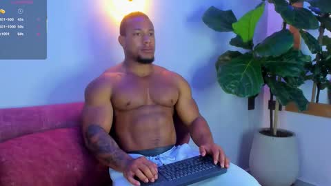 Snapshot of travis_lenox_ chatting on February 20, 2026, 4:29 pm Travis online show from February 20, 2026, 4:29 pm