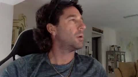 TravisKenn online show from March 1, 2026, 9:28 pm