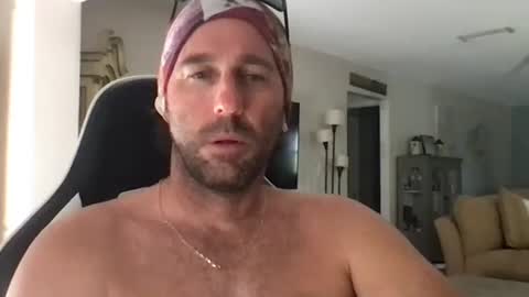 Snapshot of traviskenn chatting on May 15, 2026, 2:57 pm TravisKenn online show from May 15, 2026, 2:57 pm