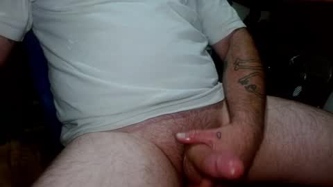 Snapshot of treasured_trash chatting on May 15, 2026, 6:04 pm Dilly Dally online show from May 15, 2026, 6:04 pm