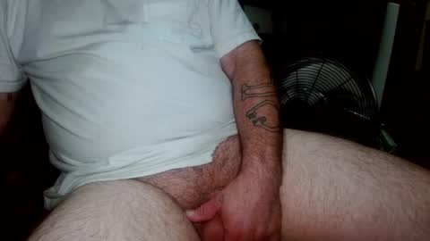 Snapshot of treasured_trash chatting on May 29, 2026, 3:04 am Dilly Dally online show from May 29, 2026, 3:04 am