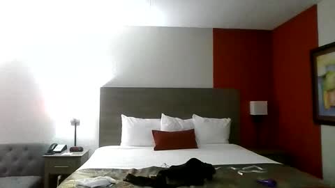 Snapshot of treeburner1 chatting on February 17, 2026, 5:19 pm TreeBurner1 online show from February 17, 2026, 5:19 pm