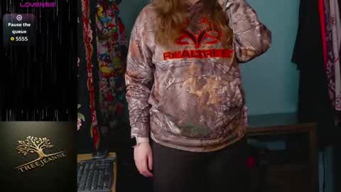 TreeJeanne online show from March 25, 2026, 4:57 pm