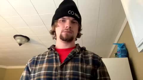 Snapshot of treeman817 chatting on October 29, 2025, 2:30 pm treeman817 online show from October 29, 2025, 2:30 pm