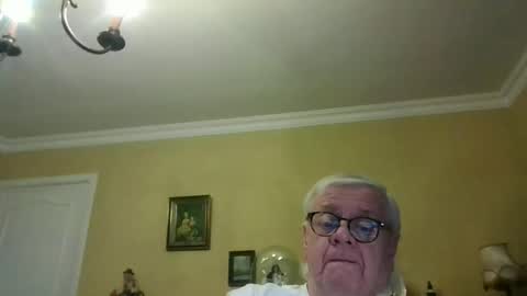 Snapshot of trekbeestje1 chatting on January 12, 2026, 7:57 am trekbeestje online show from January 12, 2026, 7:57 am
