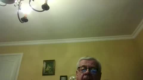 Snapshot of trekbeestje1 chatting on February 1, 2026, 5:11 pm trekbeestje online show from February 1, 2026, 5:11 pm