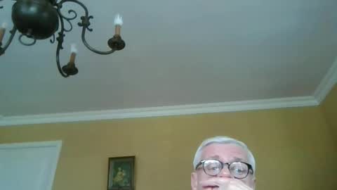 Snapshot of trekbeestje1 chatting on February 2, 2026, 2:16 pm trekbeestje online show from February 2, 2026, 2:16 pm