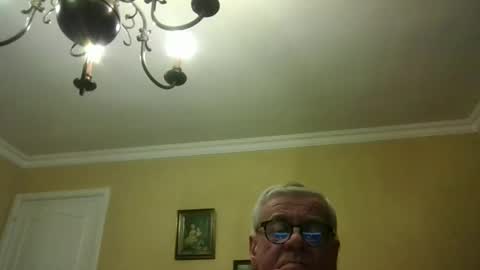 Snapshot of trekbeestje1 chatting on February 15, 2026, 5:42 pm trekbeestje online show from February 15, 2026, 5:42 pm