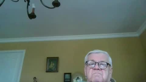 Snapshot of trekbeestje1 chatting on February 21, 2026, 9:54 am trekbeestje online show from February 21, 2026, 9:54 am