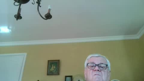 Snapshot of trekbeestje1 chatting on February 26, 2026, 9:41 am trekbeestje online show from February 26, 2026, 9:41 am