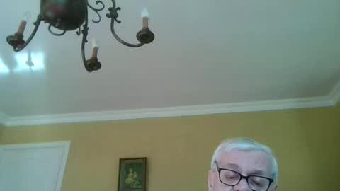 Snapshot of trekbeestje1 chatting on March 4, 2026, 9:48 am trekbeestje online show from March 4, 2026, 9:48 am