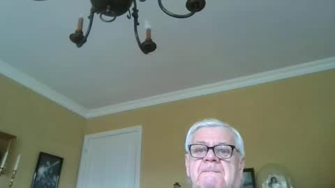 Snapshot of trekbeestje1 chatting on March 10, 2026, 9:03 am trekbeestje online show from March 10, 2026, 9:03 am