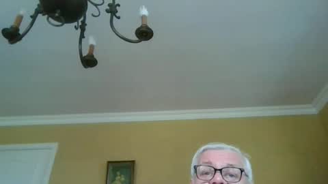 Snapshot of trekbeestje1 chatting on March 11, 2026, 8:42 am trekbeestje online show from March 11, 2026, 8:42 am