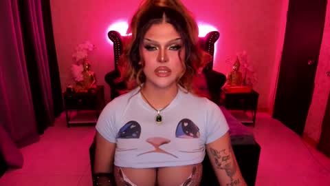 Snapshot of tremendouscockdestroyer chatting on January 22, 2025, 7:13 pm Jade online show from January 22, 2025, 7:13 pm