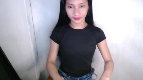 STEPHANiE online show from December 1, 2025, 12:48 am