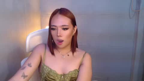 trexie_fucks15 online show from February 28, 2026, 8:32 pm