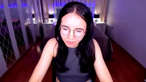 Snapshot of triciadaisy chatting on June 13, 2026, 8:34 am TriciaDaisy online show from June 13, 2026, 8:34 am