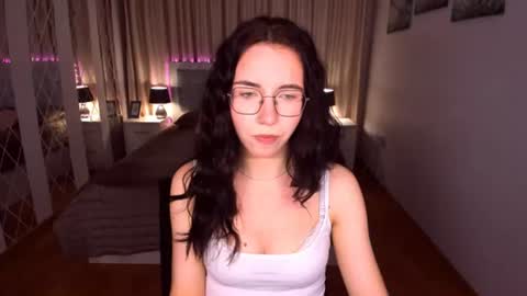 Snapshot of triciadaisy chatting on July 3, 2026, 3:51 pm TriciaDaisy online show from July 3, 2026, 3:51 pm