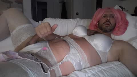 Snapshot of triciawu22 chatting on March 19, 2026, 3:21 am triciawu22 online show from March 19, 2026, 3:21 am