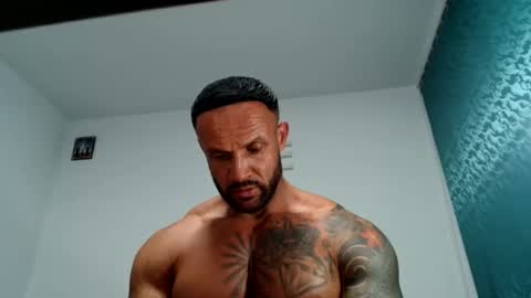 tridentmuscles online show from November 16, 2025, 10:26 pm