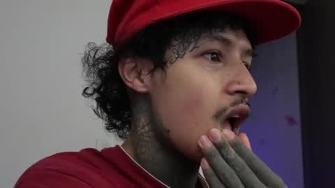 - trieone online show from December 22, 2025, 12:02 pm