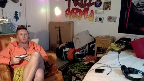 trillnonymau5 online show from December 20, 2024, 10:22 pm