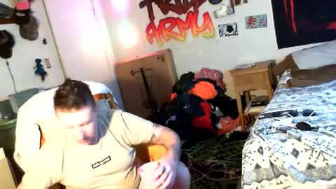 trillnonymau5 online show from December 26, 2024, 7:49 pm