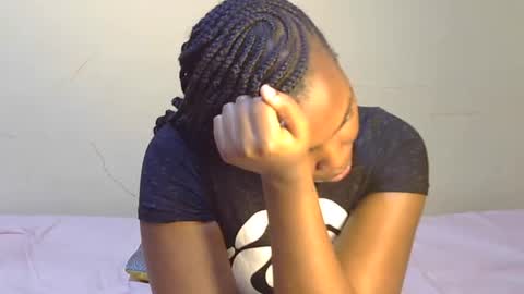 Snapshot of trina_z chatting on July 21, 2026, 4:48 am trina_z online show from July 21, 2026, 4:48 am