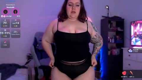 Snapshot of trinititi chatting on September 30, 2025, 7:35 am Tina online show from September 30, 2025, 7:35 am