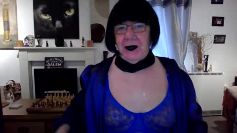 Snapshot of trinity1011 chatting on February 24, 2026, 8:12 am trinity1011 online show from February 24, 2026, 8:12 am