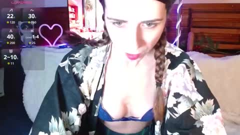 Snapshot of trinityfire chatting on January 7, 2026, 11:29 pm Trinity Fire online show from January 7, 2026, 11:29 pm