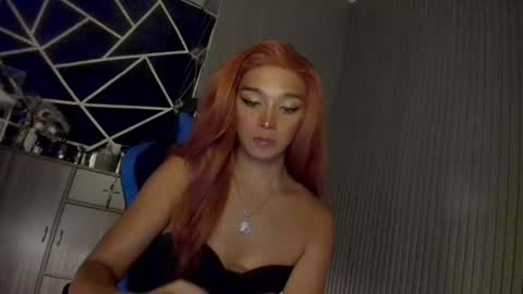 Snapshot of trinityfucksyou chatting on December 5, 2024, 6:22 pm Ms Ella online show from December 5, 2024, 6:22 pm