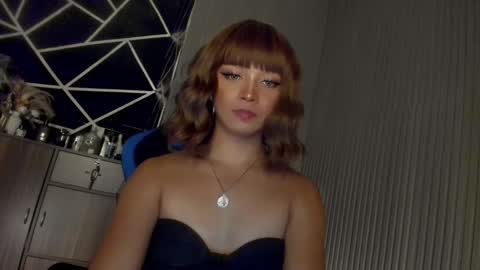 Snapshot of trinityfucksyou chatting on December 21, 2024, 4:46 pm Ms Ella online show from December 21, 2024, 4:46 pm