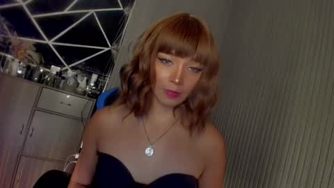 Snapshot of trinityfucksyou chatting on February 11, 2025, 2:24 pm Ms Ella online show from February 11, 2025, 2:24 pm