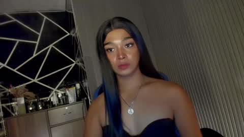 Snapshot of trinityfucksyou chatting on March 7, 2025, 6:46 am Ms Ella online show from March 7, 2025, 6:46 am