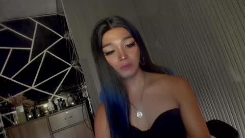 Snapshot of trinityfucksyou chatting on March 8, 2025, 12:20 pm Ms Ella online show from March 8, 2025, 12:20 pm